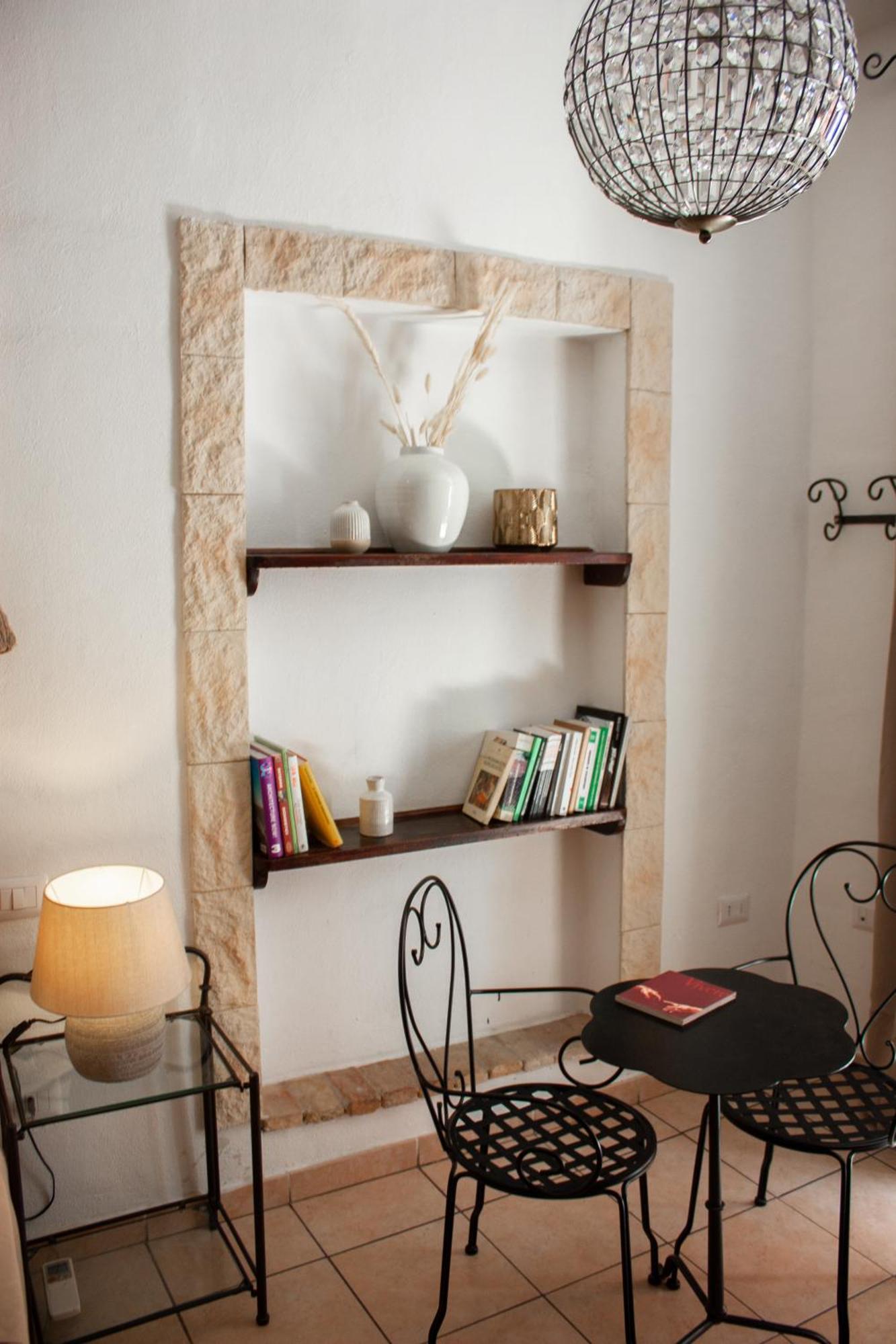 Castello'S Rooms Cagliari Exterior photo